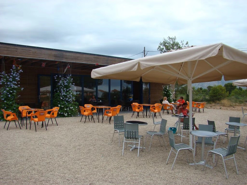 Centro Social Tres Calas - Cala Forn